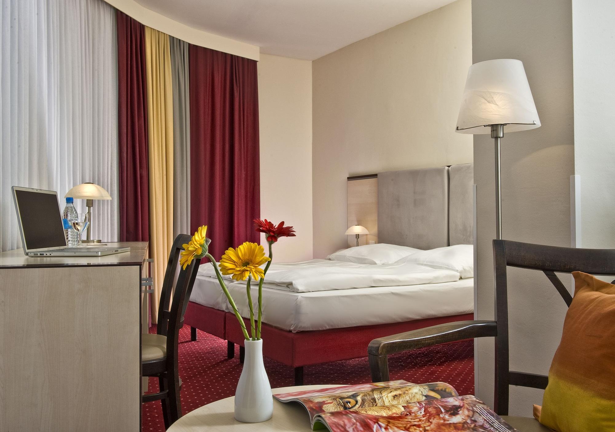 Come Inn Berlin Kurfuerstendamm Pokój zdjęcie